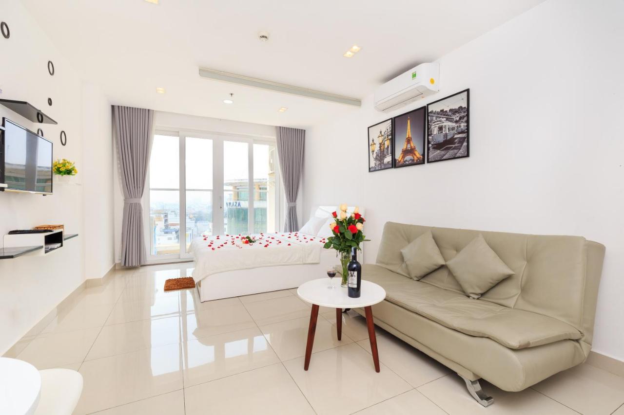 Căn hộ Sky Center Near Airport