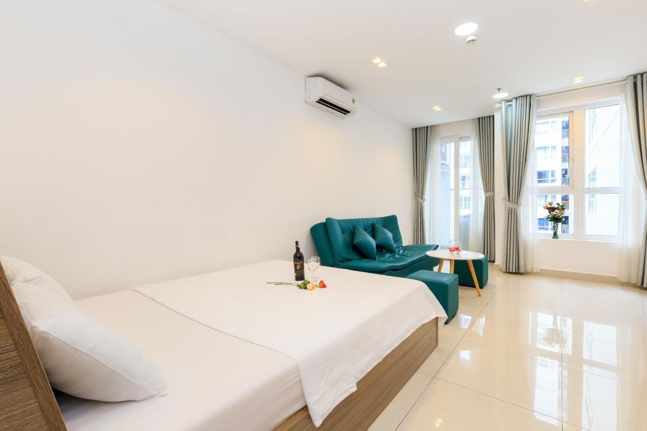 Căn hộ Sky Center Near Airport TP. Hồ Chí Minh